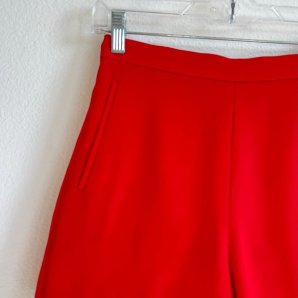 Aritzia Wilfred Arbre Red Scalloped 